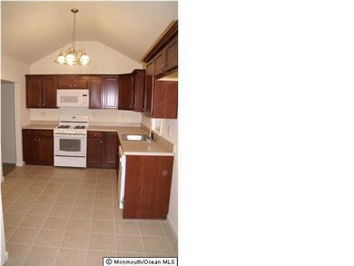 260 Greenwood Dr, Keyport, NJ 07735 - photo 2
