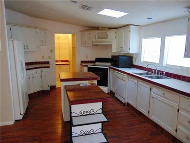 Kitchen with plenty of storage