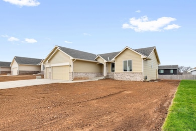 10987 W Sondra St, Maize, KS 67101 - photo 3