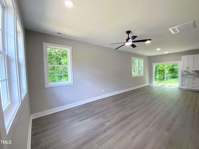 608 E Umstead St, Durham, NC 27701 - photo 4