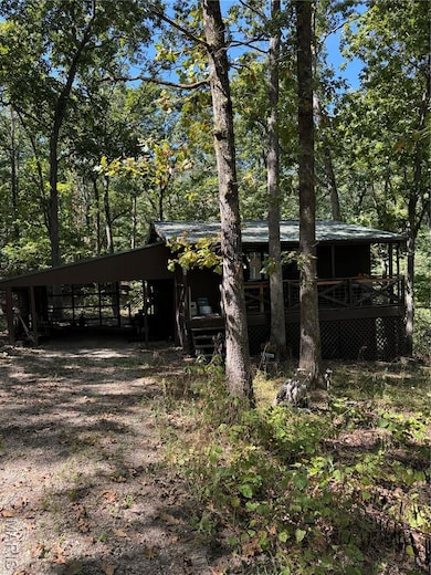 12775 Pawnee Trail, Grayhawk, MO 63670 - photo 5