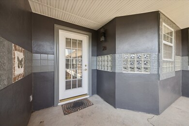709 Gale St unit 26, Seabrook, TX 77586 - photo 2