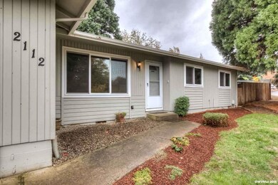 2112 Maplewood Dr S, Salem, OR 97306 - photo 2