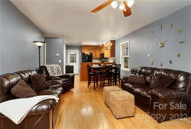 921 Ranchero St, Statesville, NC 28677 - photo 3