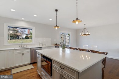 122 Kingbrook Rd, Linthicum Heights, MD 21090 - photo 5