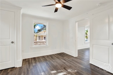 1126 E Waldburg St, Savannah, GA 31404 - photo 7