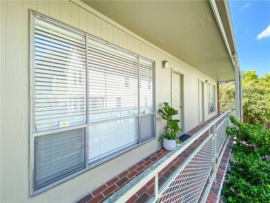 801 Henry Clay Ave unit 215, New Orleans, LA 70118 - photo 2