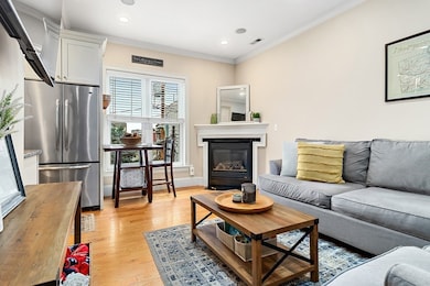 180 W 7th St unit 2, Boston, MA 02127 - photo 4