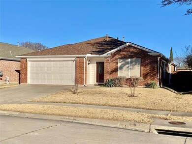 210 Trenton Dr, Wylie, TX 75098 - photo 2