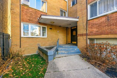 6244 N Francisco Ave unit GBE, Chicago, IL 60659 - photo 2