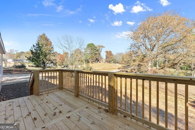 Front Porch / Front Yard