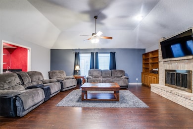 11711 Stillwater Dr, Houston, TX 77070 - photo 7