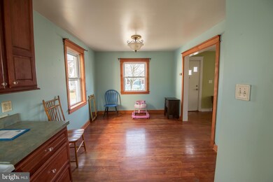 4 Glenwood Ave, Catonsville, MD 21228 - photo 7