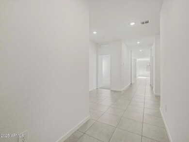 4155 W Erik Ln, San Tan Valley, AZ 85144 - photo 3