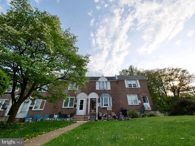 447 Park Dr, Glenolden, PA 19036 - photo 2