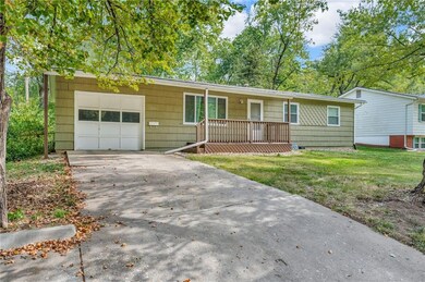 1014 Lawrence Ave, Lawrence, KS 66049 - photo 2