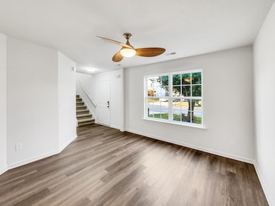 1335 E Nir Shreibman Blvd, La Vergne, TN 37086 - photo 4