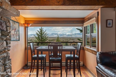 Breakfast nook