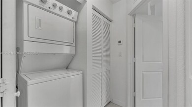 2400 W 5th Way unit 202, Hialeah, FL 33010 - photo 4