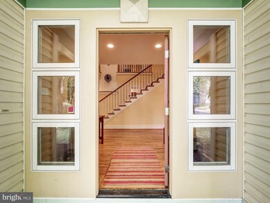 409 Chestnut Ave, Washington Grove, MD 20880 - photo 3