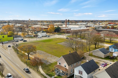 1206 De Koven Ave, Racine, WI 53403 - photo 5