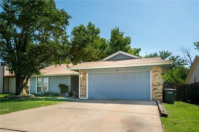 708 Teal Place, Edmond, OK 73003 - photo 3