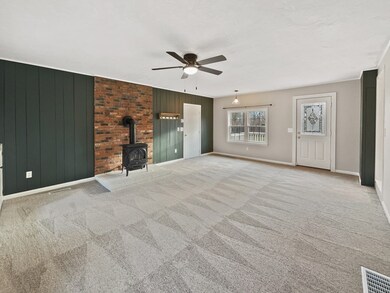 71 Heather Dr, Plymouth, MA 02360 - photo 3