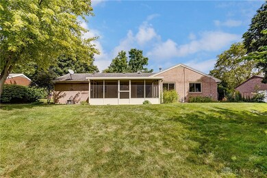 Rear yard/enclosed patio