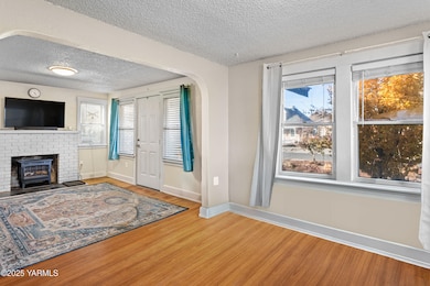 805 S 9th Ave, Yakima, WA 98902 - photo 6