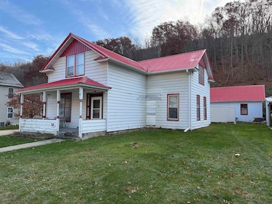 521 Main St, Mc Gregor, IA 52157 - photo 3