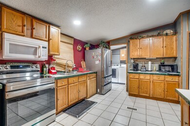 458 County Road 2131, Valley View, TX 76272 - photo 6