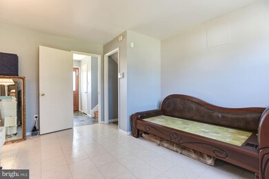 1200 Sparrow Ct, Halethorpe, MD 21227 - photo 6