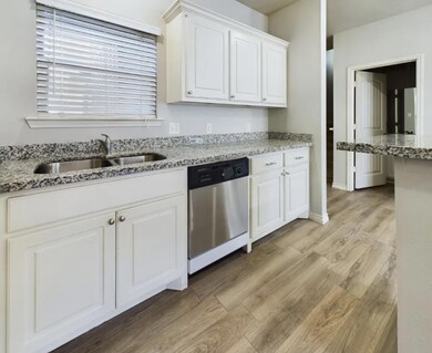 6040 24th St unit 24, Lubbock, TX 79407 - photo 4