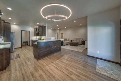 814 Duesenberg Ct, Cody, WY 82414 - photo 4