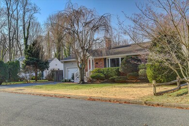 835 Arthur Dr, Red Bank, NJ 07701 - photo 4