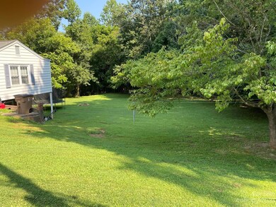 118 Dellinger Rd, Shelby, NC 28152 - photo 3