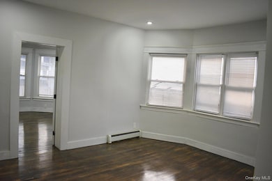 563 E 3rd St unit 2nd Floor, Mount Vernon, NY 10553 - photo 5