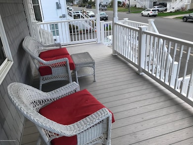 F99E2418-1150-4B64-88B1-3D65EB4ED58F