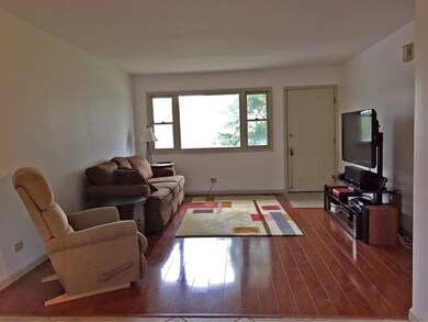 227 Bolz Rd, Carpentersville, IL 60110 - photo 7