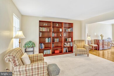 2822 Bixley Hill Ct, Woodbridge, VA 22191 - photo 3