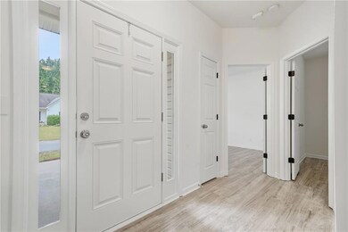 515 Charles Dr, Canton, GA 30115 - photo 3