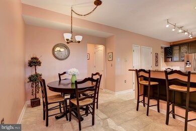 7026 Clinton Ct unit 17A, Annapolis, MD 21403 - photo 5