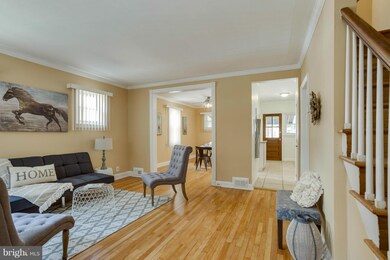 3712 Eastwood Dr, Baltimore, MD 21206 - photo 5