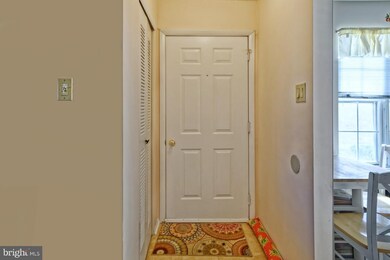 413 Paddock Ct unit 413, Sewell, NJ 08080 - photo 3