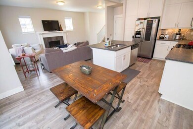 1056 SE Leonel Ln, Bend, OR 97702 - photo 7