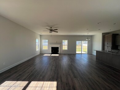 2032 Sharpnose St, New Bern, NC 28562 - photo 4