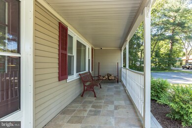 3840 Irongate Ln, Bowie, MD 20715 - photo 4