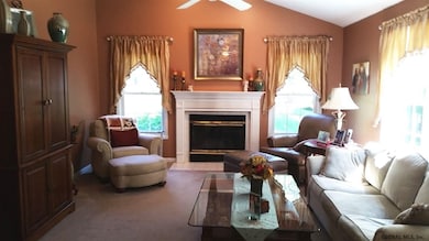 57 Brendan Ln, Schenectady, NY 12309 - photo 3