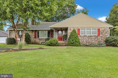 3248 Stoudts Ferry Bridge Rd, Reading, PA 19605 - photo 5