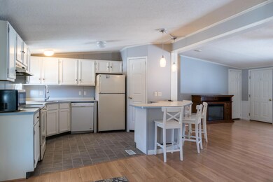11-Kitchen (3 of 7)